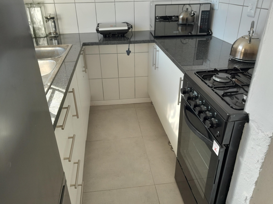 2 Bedroom Property for Sale in Rosebank Western Cape